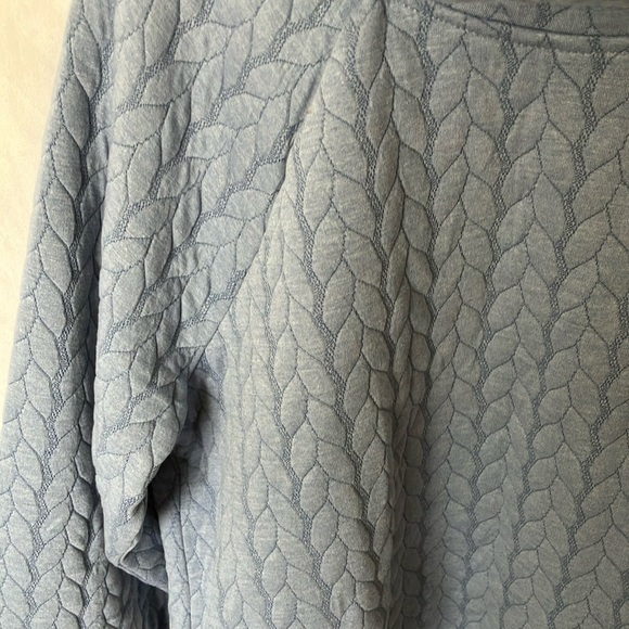 RBX: Blue Quilted Long Sleeve Top- Cowl Neck- M - Picture 7 of 14